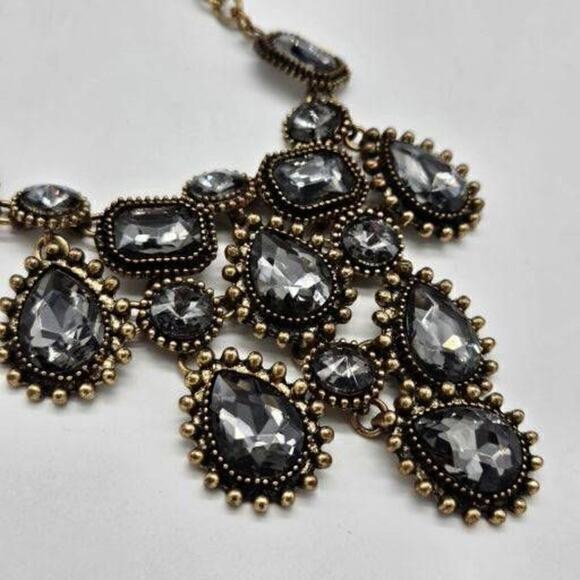 Gold Tone Charcoal Gray Rhinestone Chunky‎ Bib Statement Chain Necklace - Picture 3 of 6